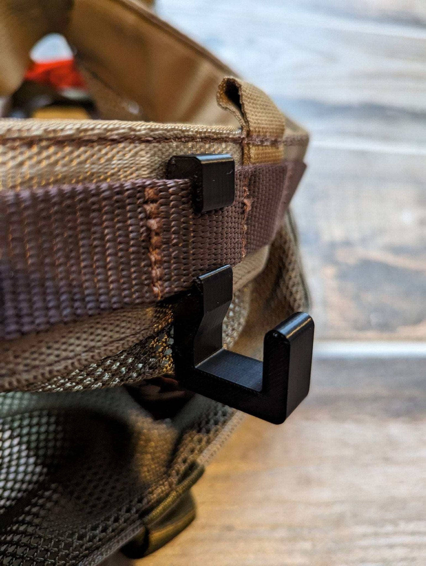 Saddle Platform Hanger